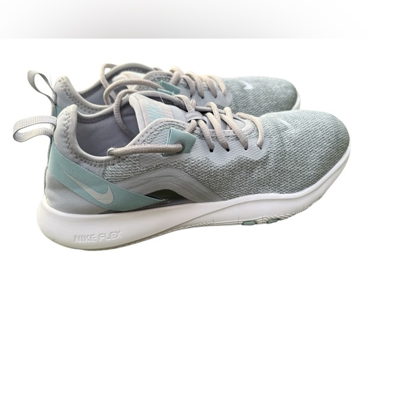 Nike women Flex Runner Sneakers - Mint Green and White - Picture 4 of 9